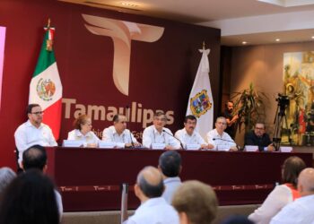 PARA FORTALECER DESARROLLO DE LA UAT Instala Américo Comité Técnico del Fideicomiso