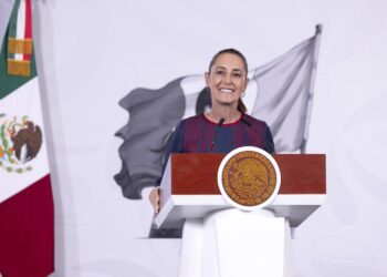 Desestima Sheinbaum denuncia del PAN contra AMLO
