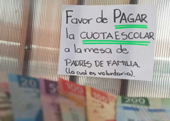 EN ESCUELAS DEL SUR DE LA CIUDAD Cobran por adelantado ‘cuotas voluntarias’