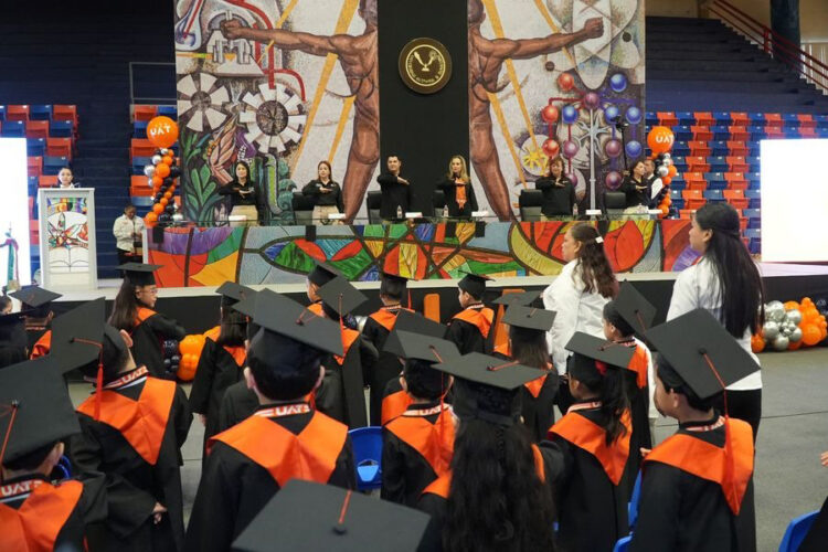 Celebra Familia UAT graduación de los CENDI y CDIN