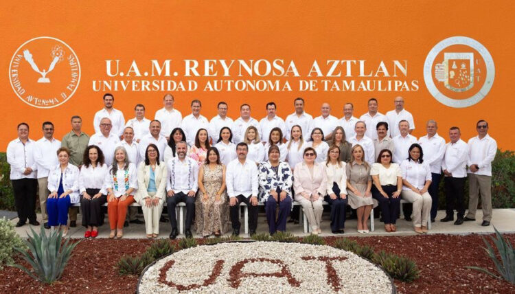 Fortalece UAT avances académicos