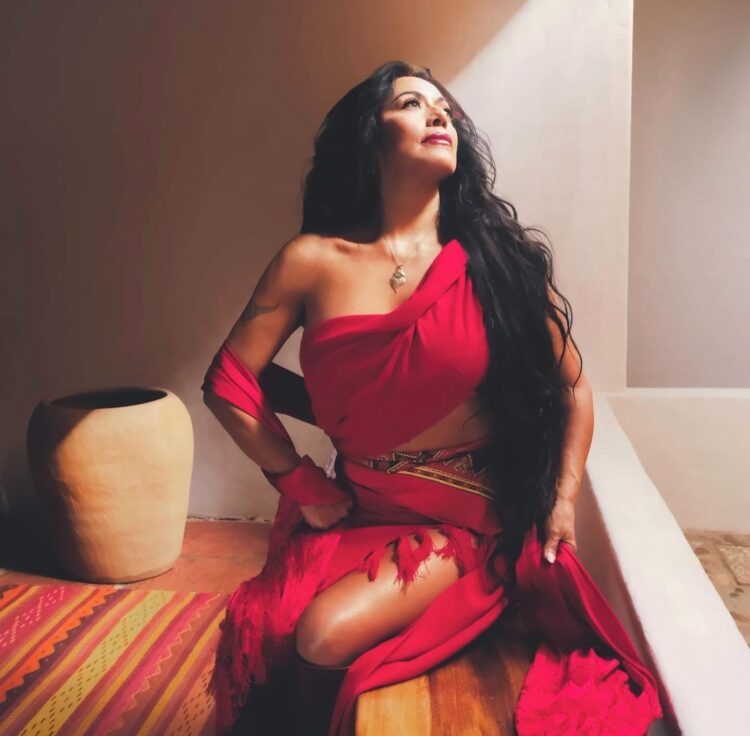 UNA DE LAS REPRESENTANTES DE LA CULTURA MEXICANA Lila Downs, recibirá el Premio a la Excelencia de los Latin Grammy