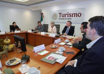 HAY EXPERIENCIA Suma NLD a plan de turismo médico