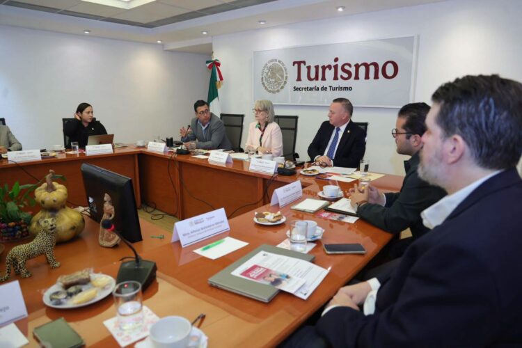 HAY EXPERIENCIA Suma NLD a plan de turismo médico