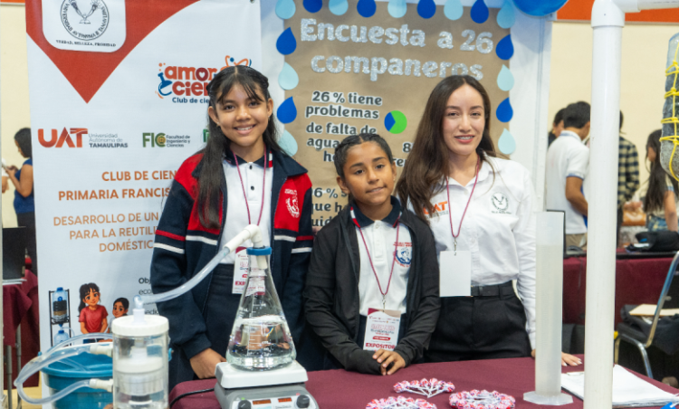 Crean alumnas filtro de agua con apoyo de UAT