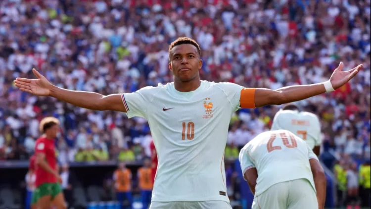 AVANZA A SEMIFINALES Francia vence a Marruecos