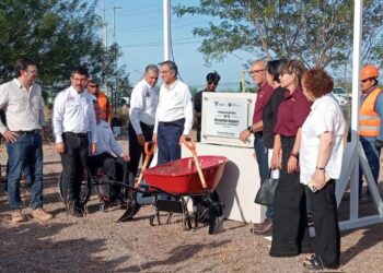 PARQUE CULTURAL ‘LA ESCONDIDA’ Coloca Américo primera piedra de Estación Segura