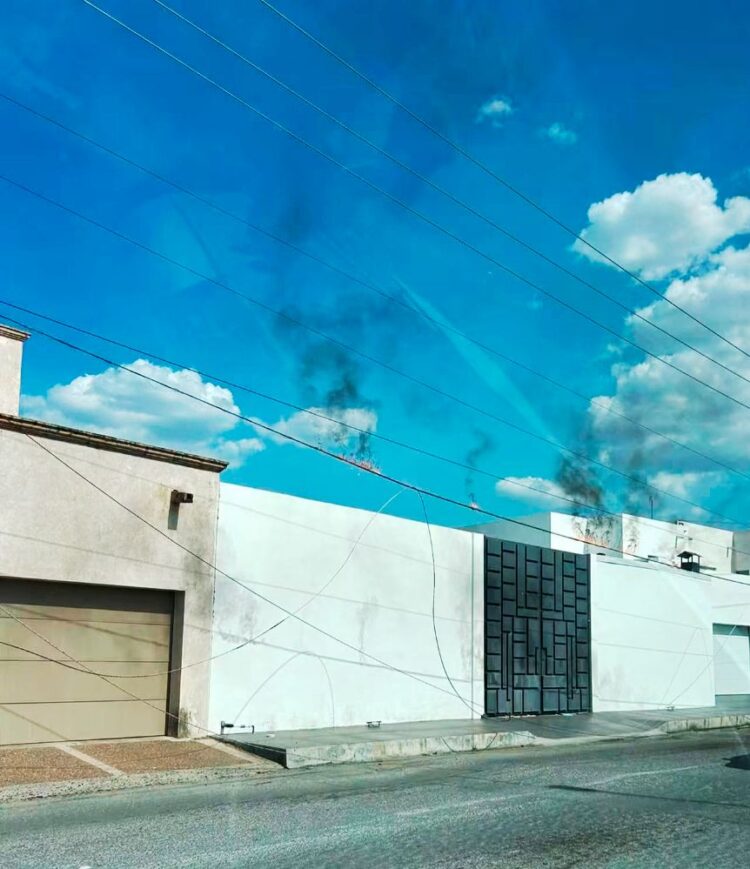 EN LA COLONIA CAMPESTRE Se quedan sin luz por cable colgado