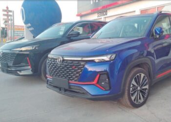 DURANTE EL PRIMER SEMESTRE DEL 2026 Caen ventas de autos