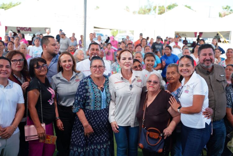 EN LA COLONIA LAS TORRES Llevan beneficios a vecinos