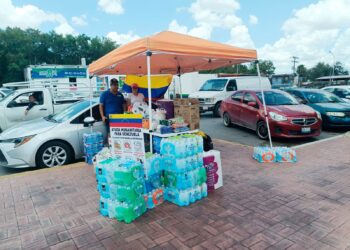 Realizan colecta por Venezuela