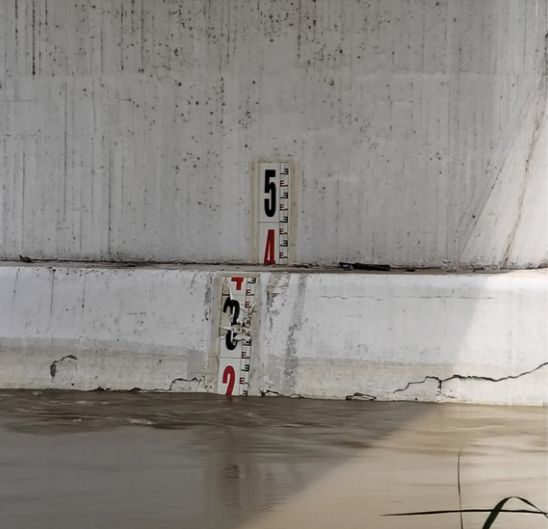 Aumenta río Bravo un metro