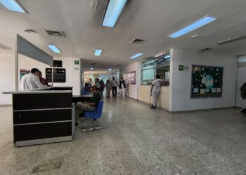 CASO EN EL HOSPITAL GENERAL Busca CODHET a familia de menor