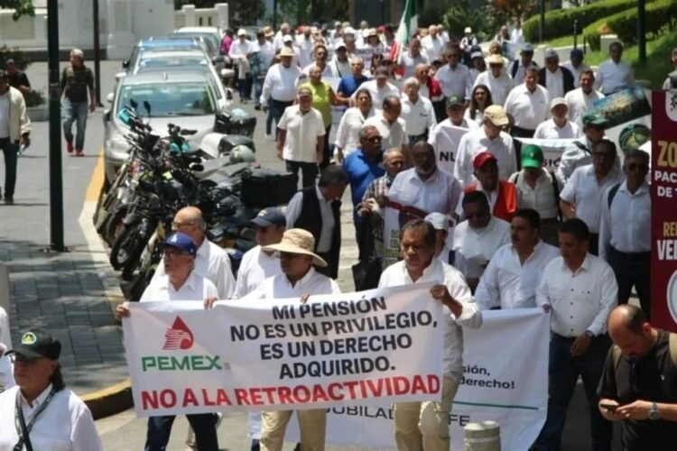 Descartan nueva reforma en pensiones