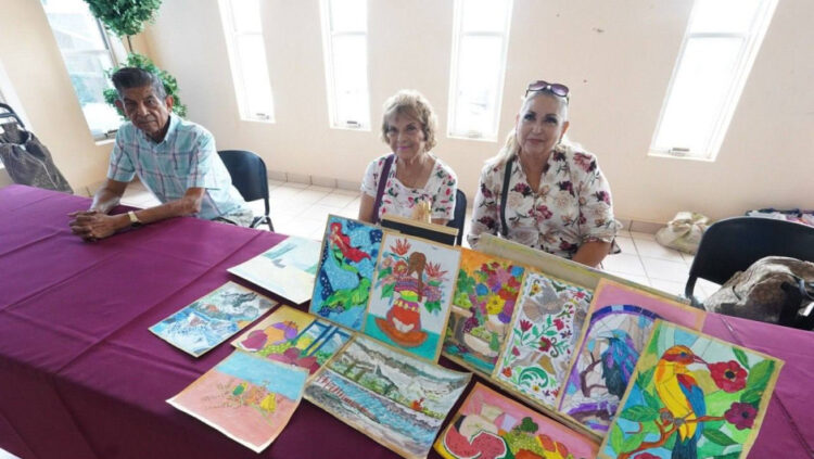 Invita DIF a Bazar del Adulto Mayor