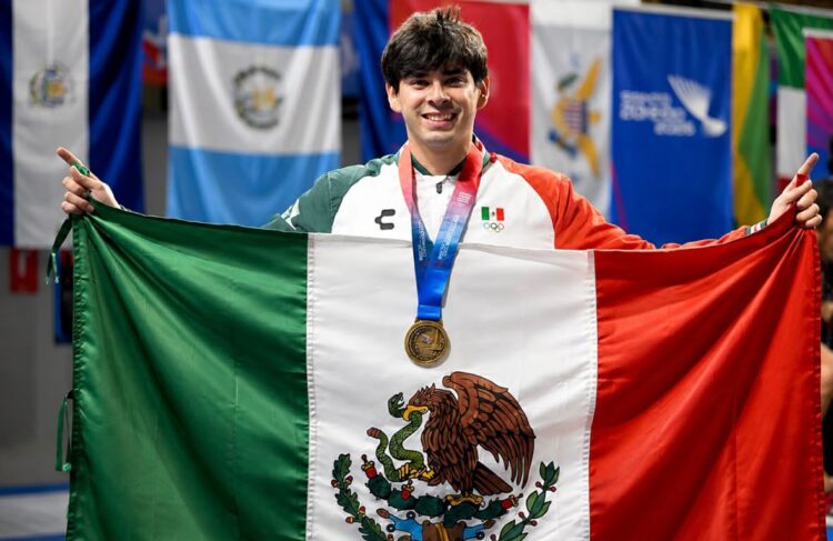 Estudiante de la UAT conquista el oro