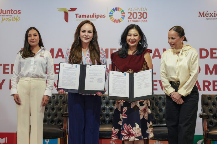 EN MATERIA DE IGUALDAD DE GÉNERO Firma Carmen Lilia memorando con la ONU