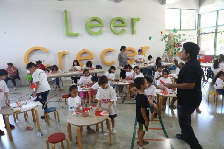 Celebra Estación Palabra su 18 aniversario