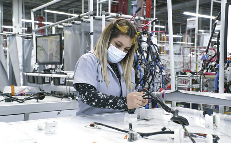 BENEFICIA A NUEVO LAREDO Repunta actividad manufacturera