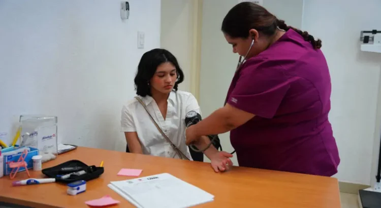 Ofrecen certificados médicos gratis