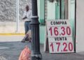 RESTAURANTES LOCALES SE BENEFICIAN Baja del dólar invita a comprar en Laredo