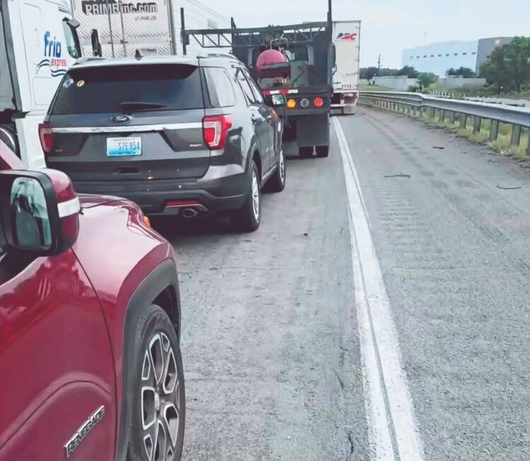 CAOS EN CARRETERA NACIONAL Hasta 7 horas a Monterrey