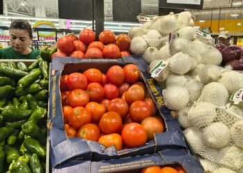 DE ACUERDO CON CIFRAS DEL INEGI Cuesta más adquirir canasta básica