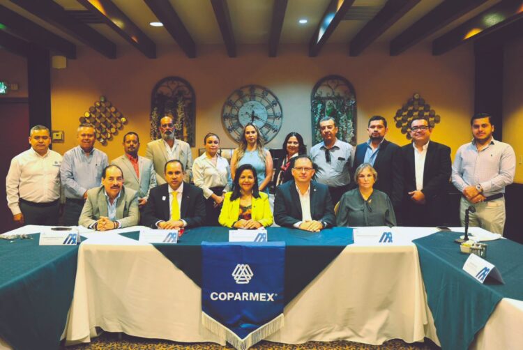 SECRETARÍA DE FINANZAS Acercan beneficios a empresarios