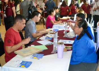 SECRETARÍA DEL TRABAJO Y PREVISIÓN SOCIAL Ofertan vacantes en Feria del Empleo