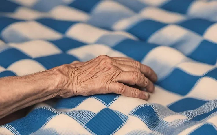 Aumenta abandono de abuelitos