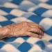Aumenta abandono de abuelitos