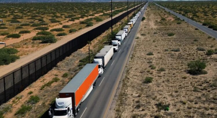 AUTOTRANSPORTE DE CARGA Urge dinero para carreteras