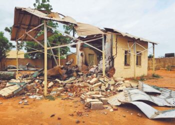 ATENTADO EN SUDÁN Atacan con drones tribunal: 35 muertos