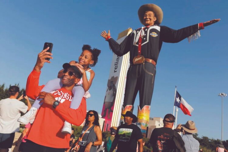 TRIBUNAL REPUBLICANO Rechazan desarme en la Feria de Texas