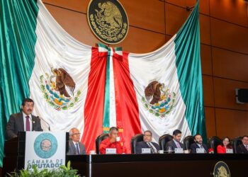 Llama UAT a fortalecer educación superior