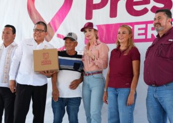 EN LA COLONIA CONSTITUCIONAL Acerca municipio servicios a ciudadanos