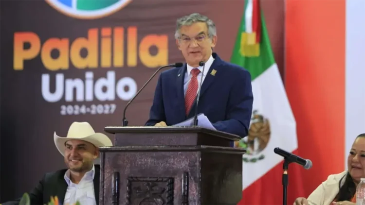 ACERCA BIENESTAR A COMUNIDADES Refrenda Américo apoyo al campo