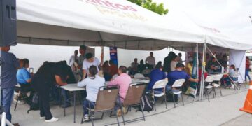 Llevan oportunidad laboral al poniente