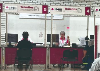 EL INSTITUTO NACIONAL ELECTORAL Llaman a tramitar su primera credencial