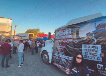 REPORTA LA CANACAR Retiran visas a 25 mil transportistas