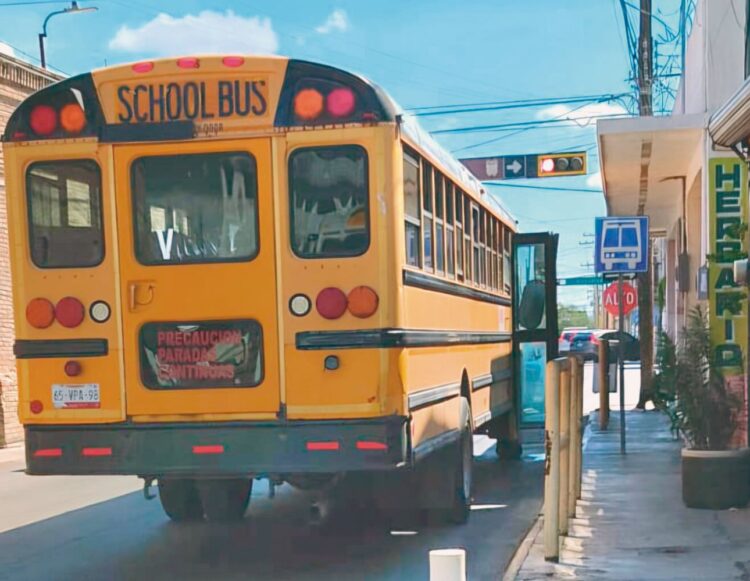 Preocupa a padres transporte saturado