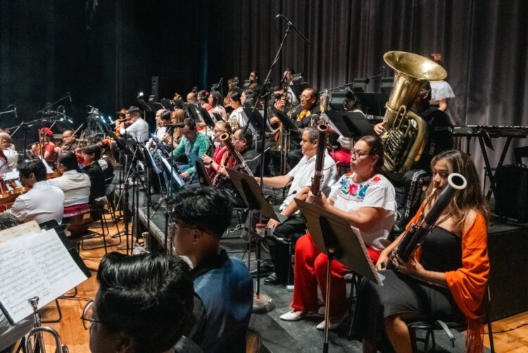 Cumple 50 aniversario sinfónica de la UAT