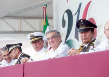POR EL 216 ANIVERSARIO DE LA INDEPENDENCIA Preside Américo desfile cívico-militar
