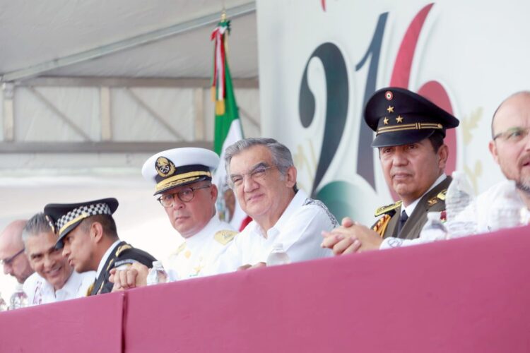POR EL 216 ANIVERSARIO DE LA INDEPENDENCIA Preside Américo desfile cívico-militar