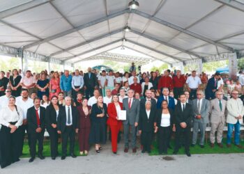 EN ABASOLO Impulsa Américo alternativas para el campo