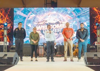 Celebran identidad universitaria con concierto