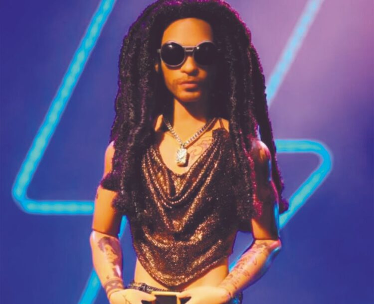 EL MUÑECO TIENE SUS TATUAJES Lenny Kravitz se convierte en Ken