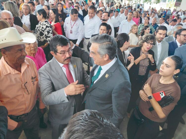 Destaca Américo sinergia con la UAT