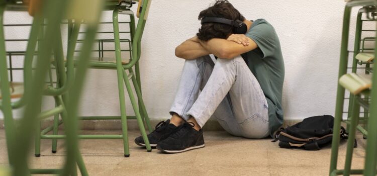 Previenen conductas antisociales en jóvenes