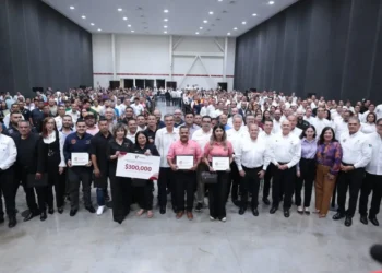 LES DAN CERTEZA JURÍDICA Certifican a 4 centros de rehabilitación